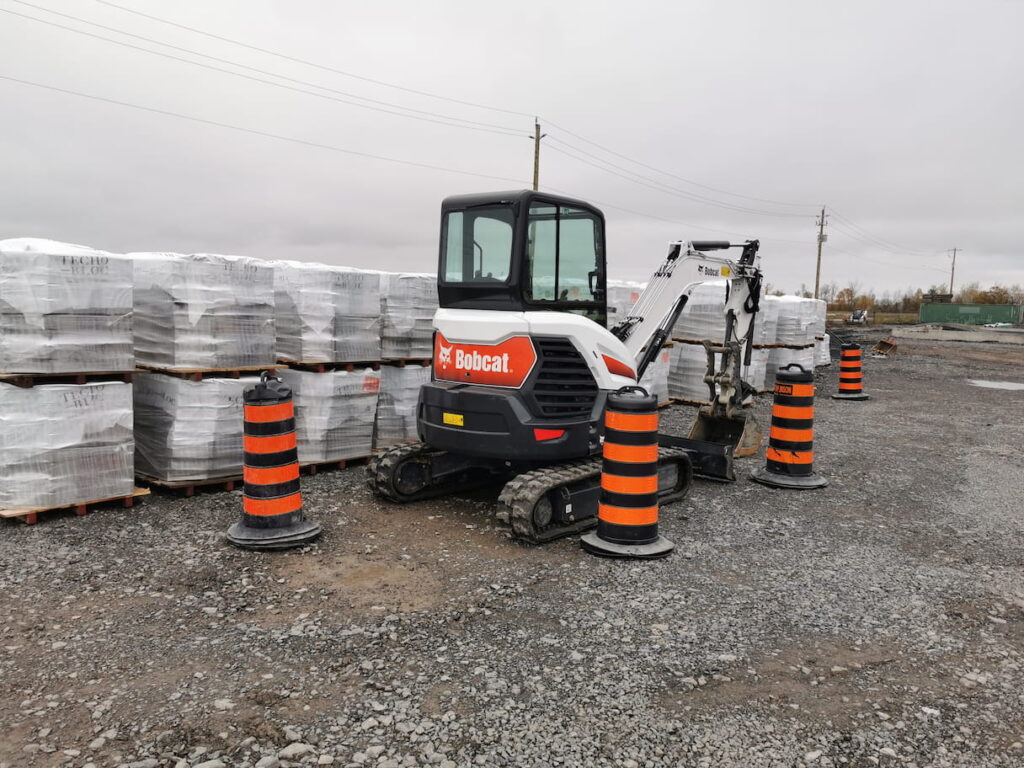 Bckhoe Equipment Rental